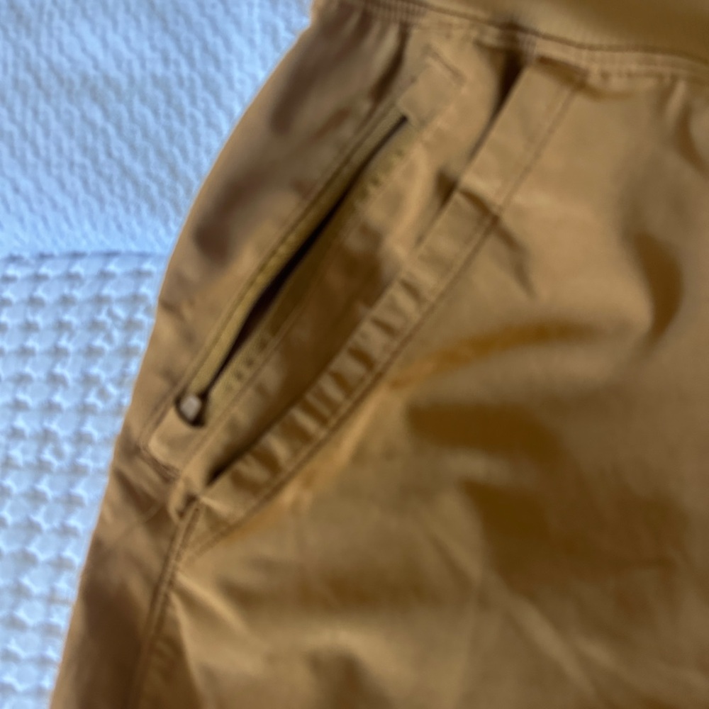 Target (In Motion) Women's Tan Shorts - Picture 3 of 4